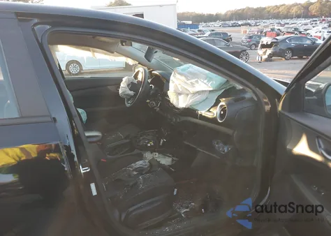 2021 Kia Forte Lxs из США, поврежденный, VIN 3KPF24AD0ME305718